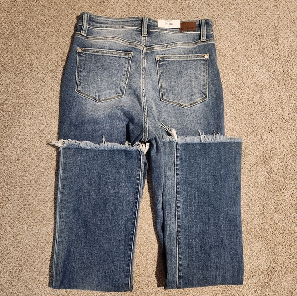 Judy Blue jeans - Picture 7 of 8